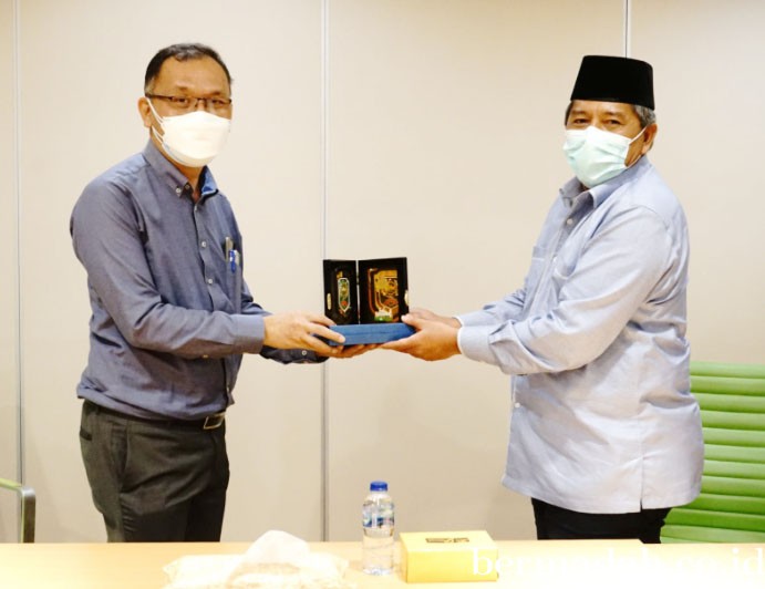 Tingkatkan Kualitas SDM di Siak, Bupati Alfedri Lakukan Diskusi Dengan Kemenbudristek