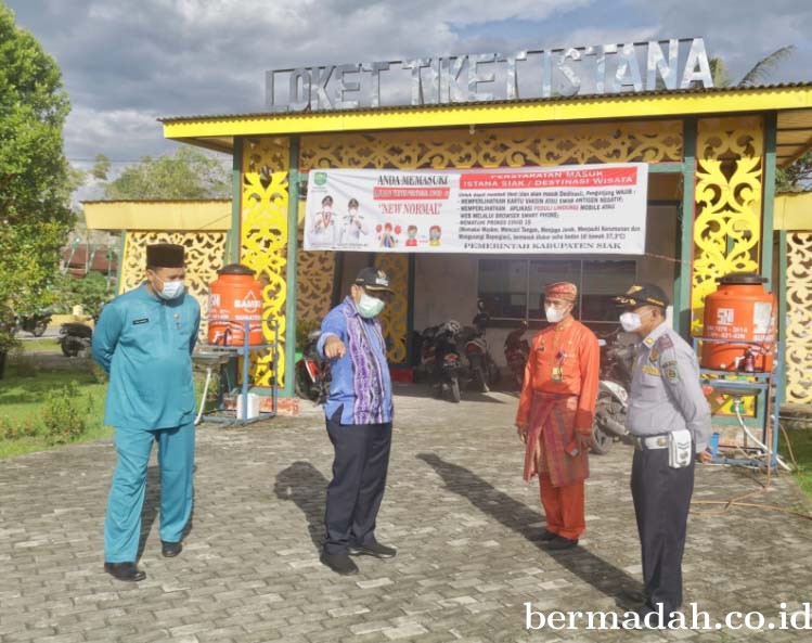 Wakil Bupati Tinjau Kesiapan Dibukanya Istana Siak Untuk Umum