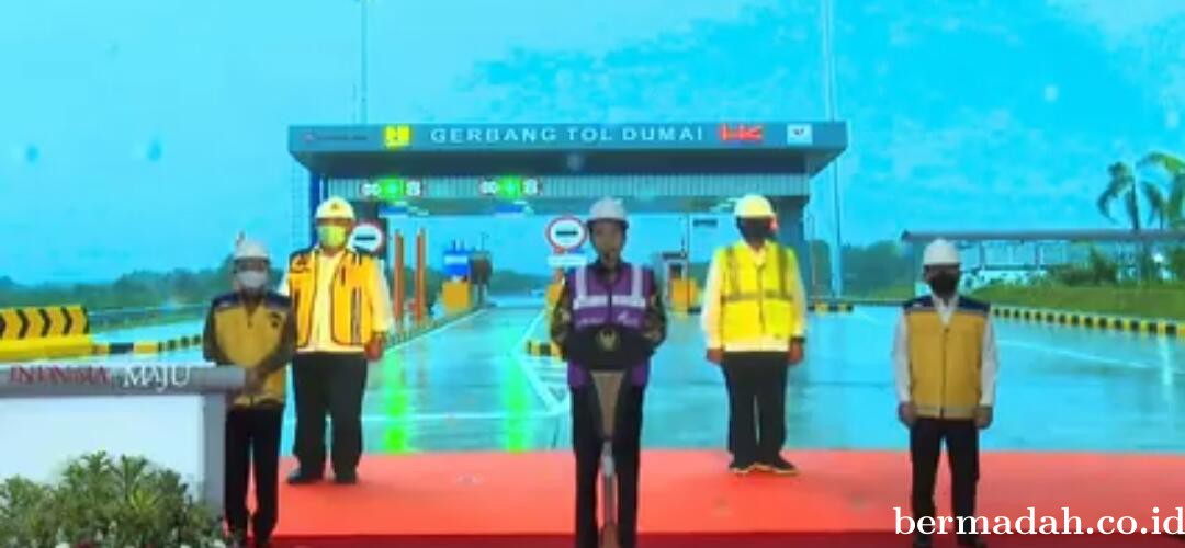 Presiden RI Joko Widodo Resmikan Jalan Tol Pekanbaru-Dumai