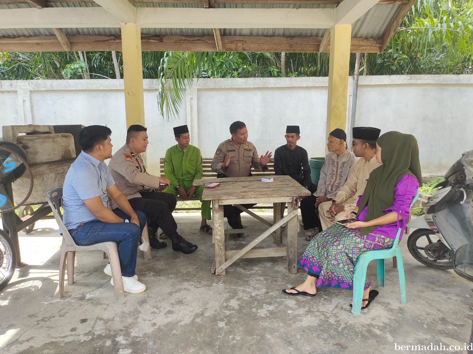 Polsek Sungai Apit Buka Ruang Dialog Dengan Masyarakat Kampung Kayu Ara