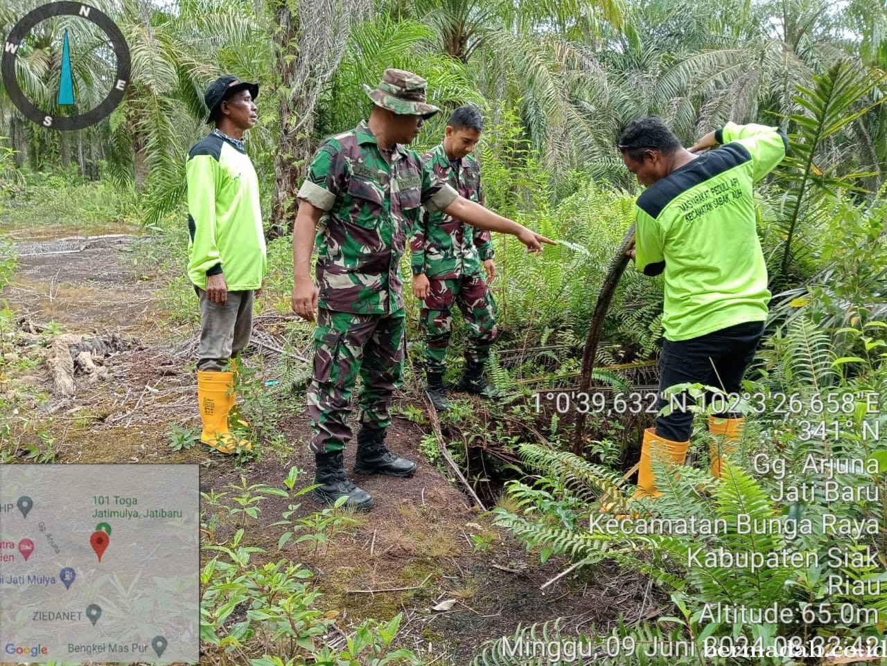 Penanggulangan Karhutla di lintas Wilayah Koramil 06/PWK Sabak Auh, Minggu 9 Juni