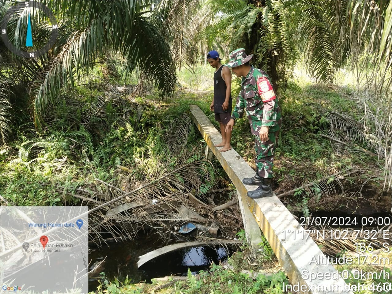 Penanggulangan Karhutla di Wilayah Koramil 02/Sungai Apit, Minggu 21 Juli