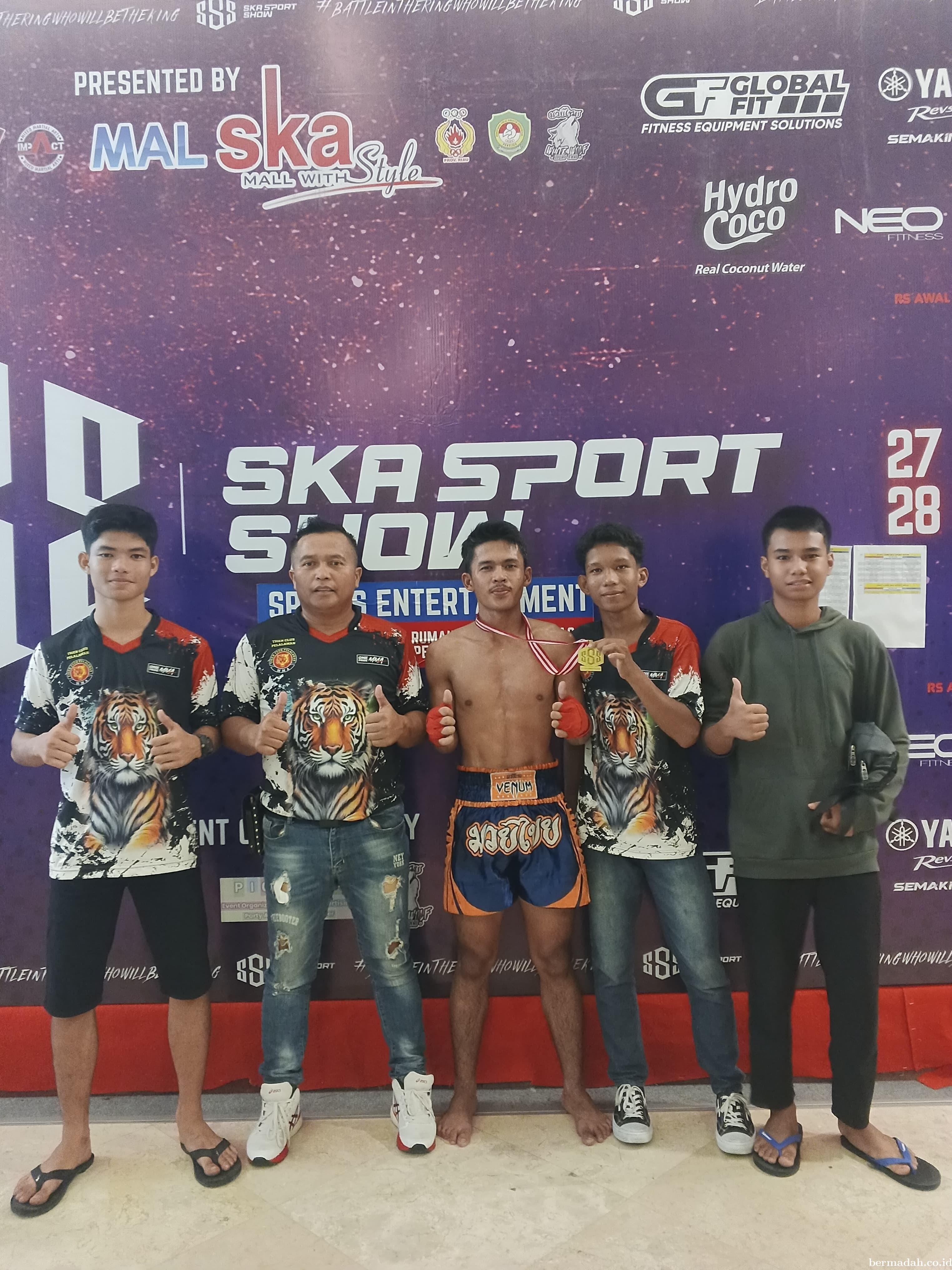 Petarung MMA Tiger Club Pelalawan Raih Medali Emas di SKA Sport Show Riau