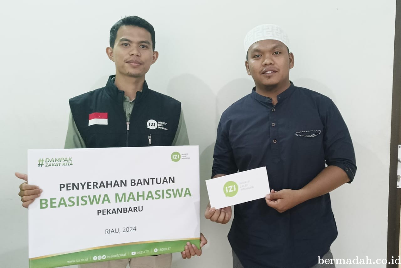 IZI Riau kembali Salurkan Beasiswa dan Lunasi UKT Mahasiswa UIN Suska Riau yang Kesulitan Ekonomi