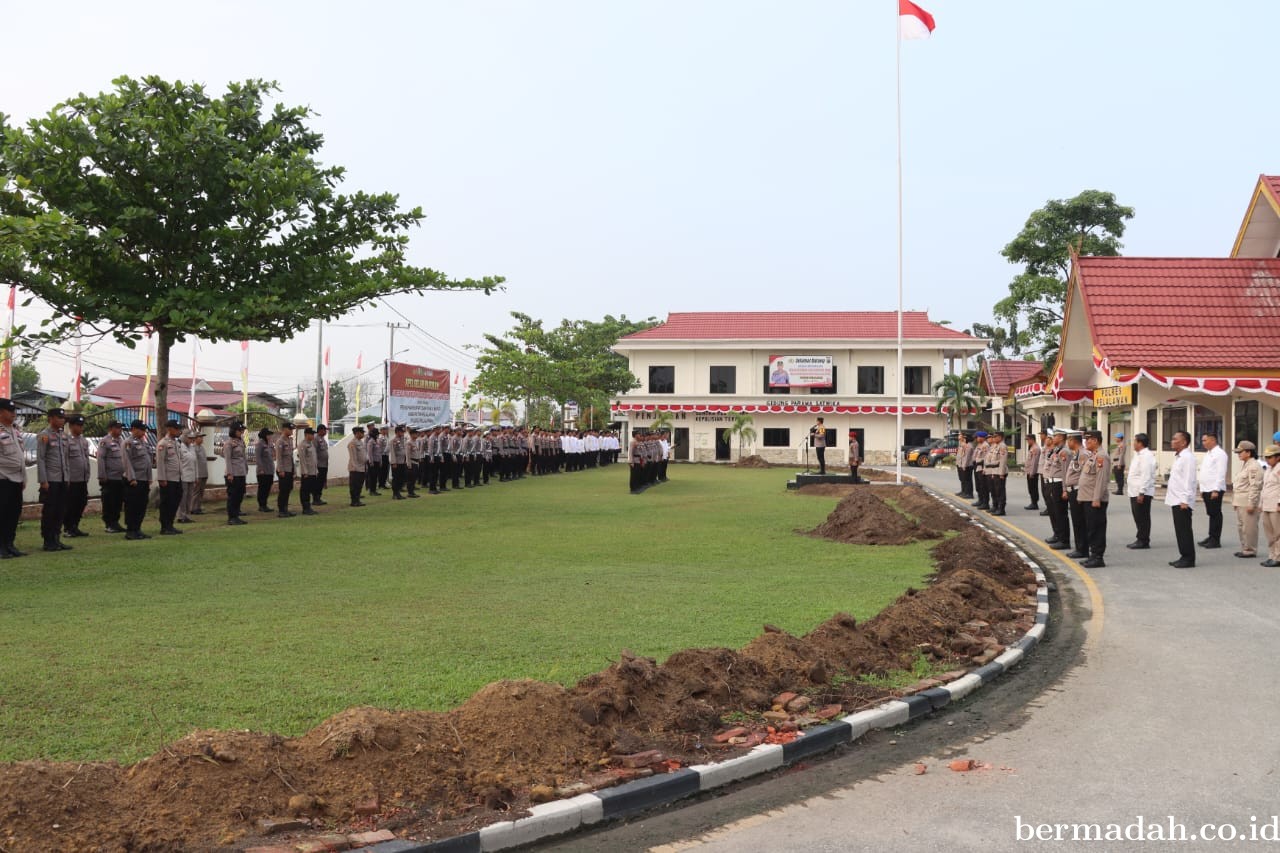 Kapolres Pelalawan Tekankan Netralitas Personil Polres dalam Tahapan Pilkada 2024