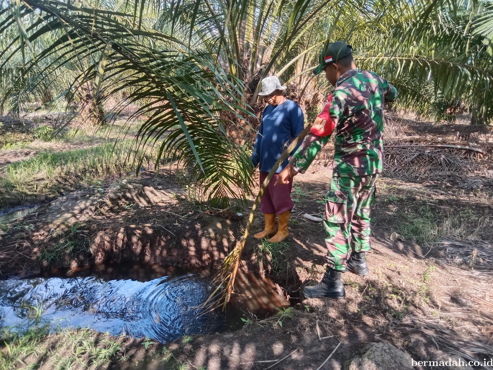 Berikut Kegiatan Penanggulangan Karhutla di Wilayah Koramil 02/Sungai Apit, Kamis 7 November