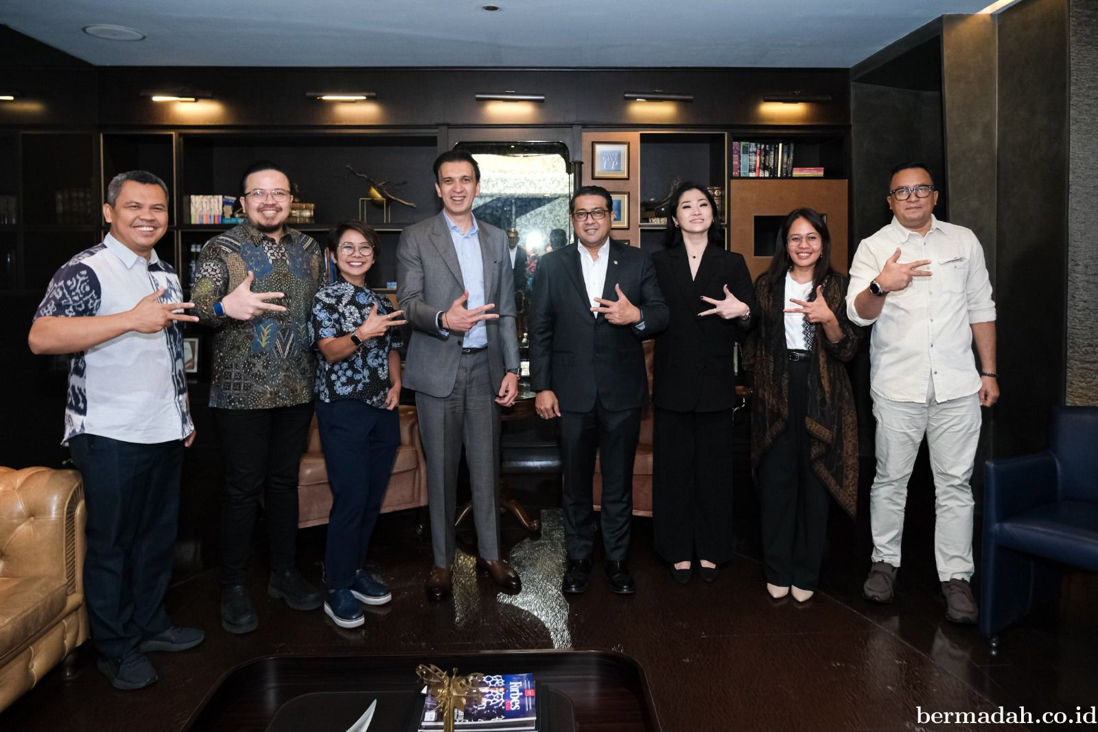 Visitasi MD Entertainment, Menteri Ekraf Dorong Perfilman Indonesia Menuju Layar Global