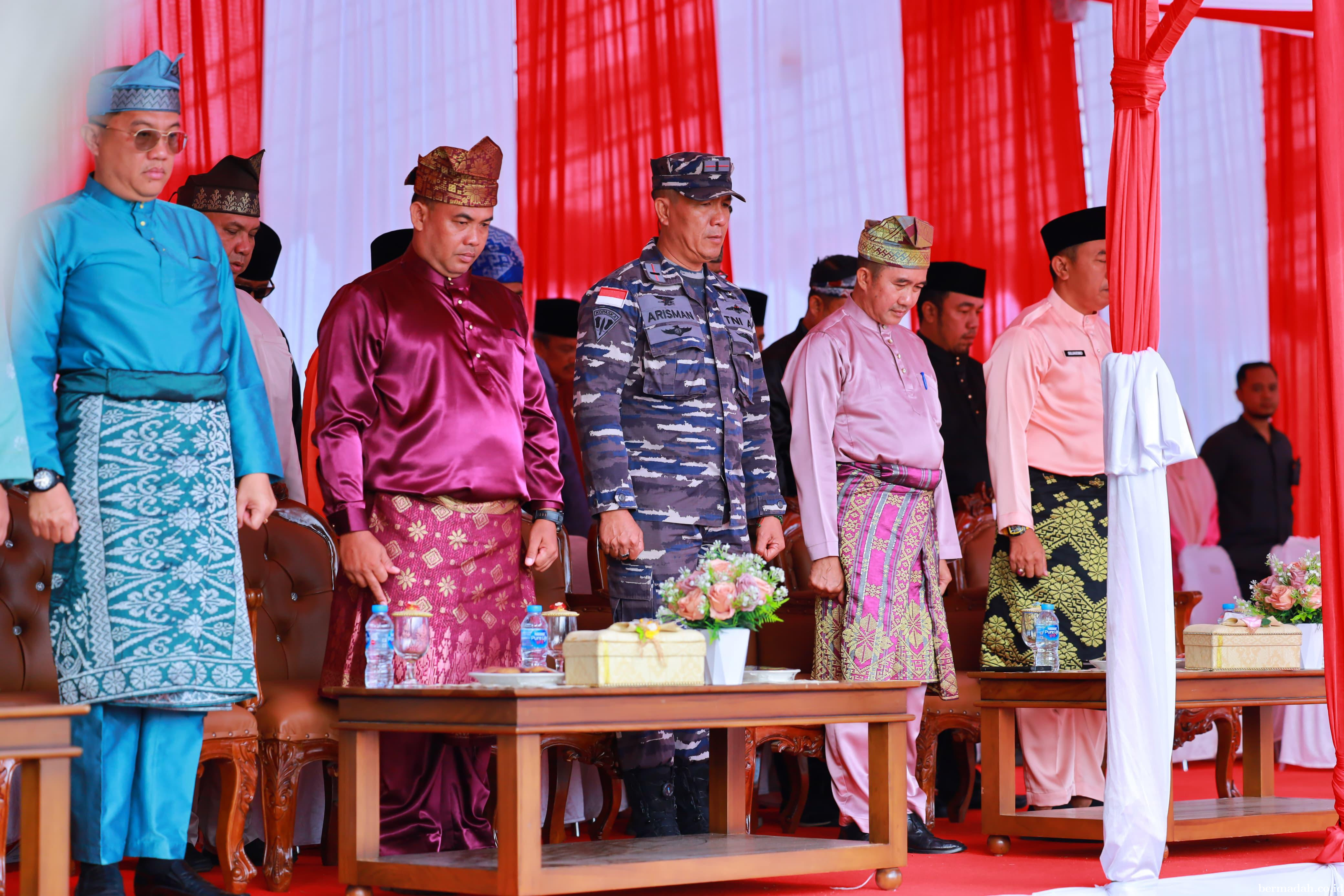 Pj Sekda Siak Hadiri Upacara Peringatan Hari Jadi ke-68 Provinsi Riau di Siak,Wujudkan Riau Gemilang