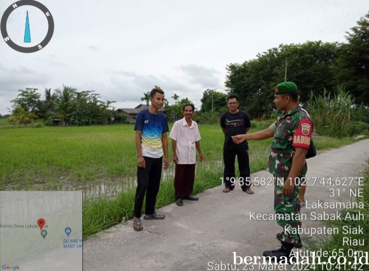 Sabtu 23 Maret, Babinsa Koramil 06/ PWK Sabak Auh Komsos di Kampung Laksamana